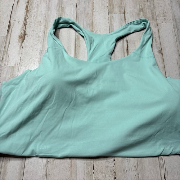 Old Navy Med-Support PowerSoft Racerback Sports Bra Sage Green Sz 4X - Picture 4 of 15
